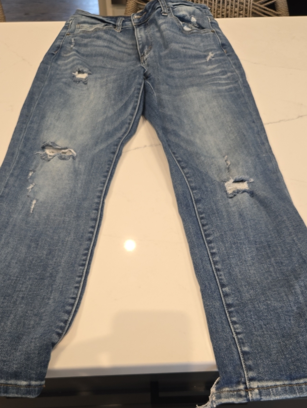Casual Distressed Boyfriend Jeans - Light Blue